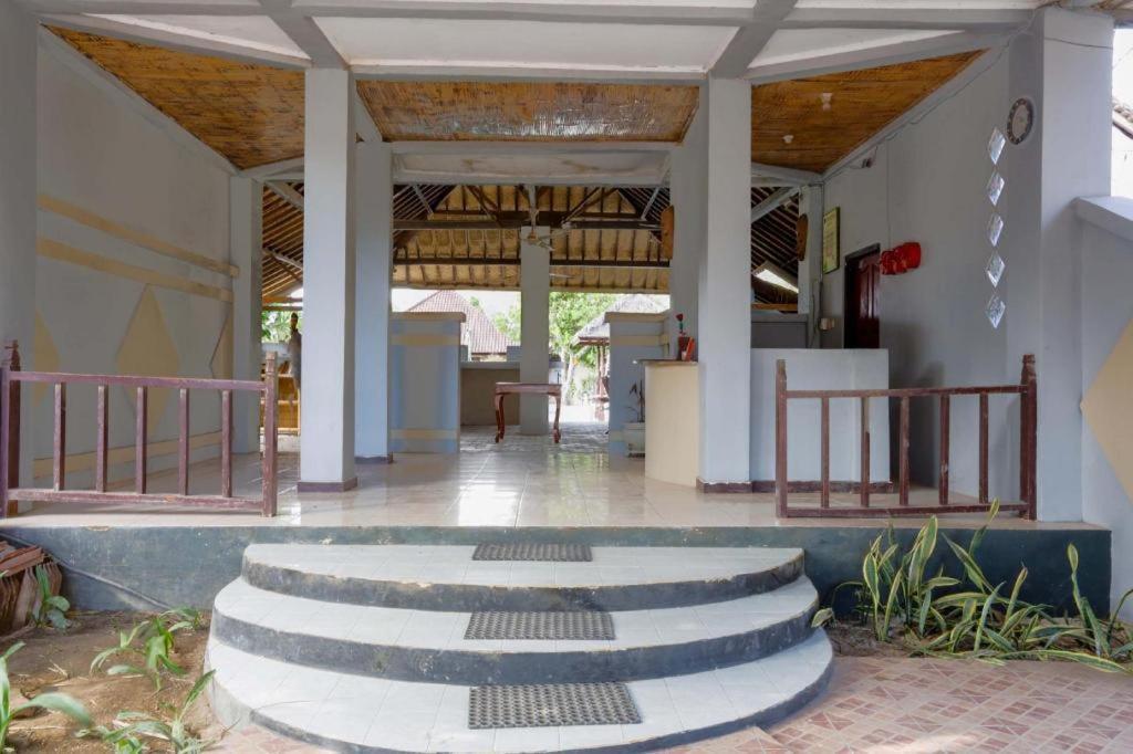 Collection O 1651 Purnama Beach Hotel Kuta  Exteriör bild
